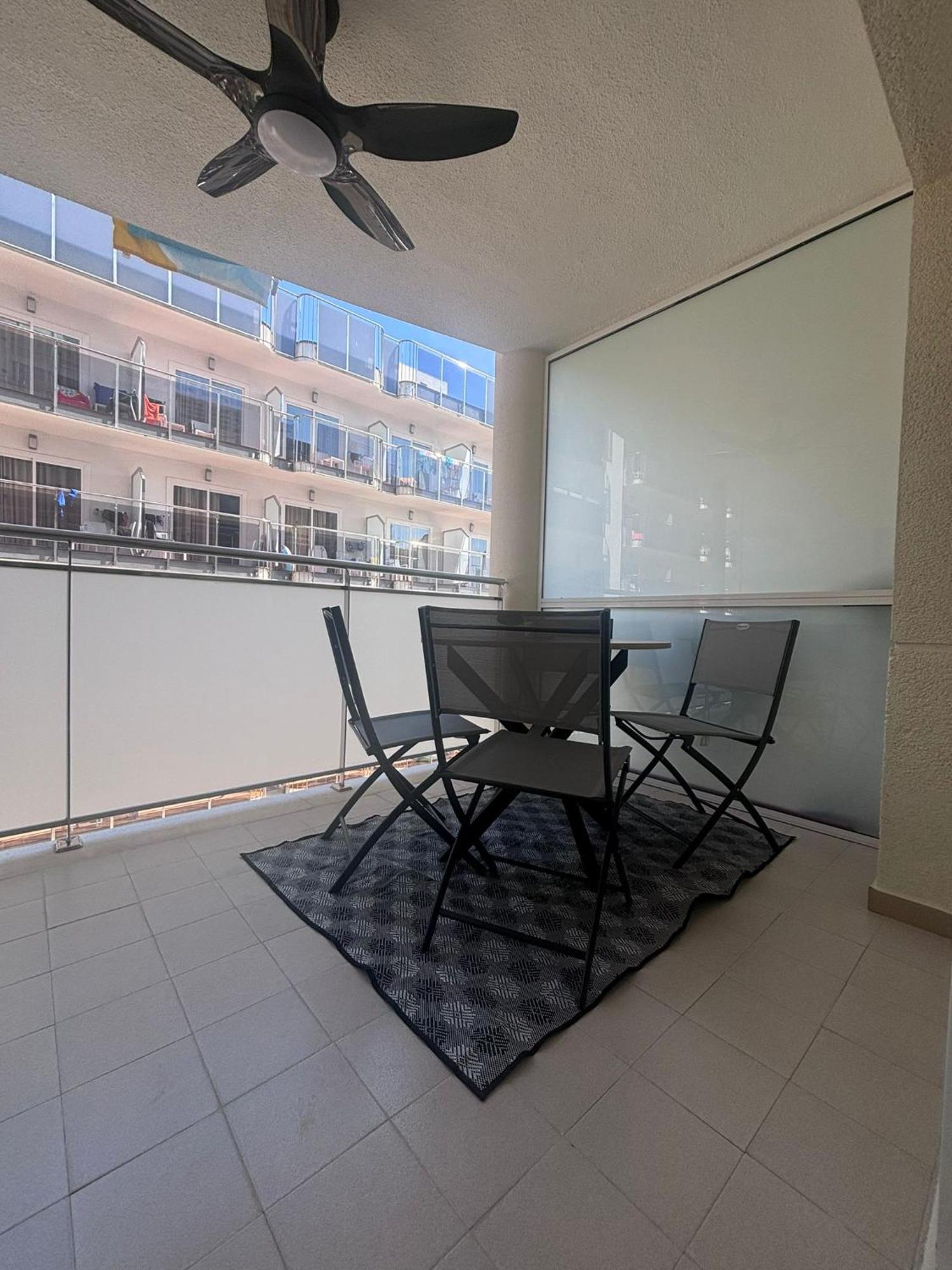 Apartamentos Cala Crancs ซาลอว์ ภายนอก รูปภาพ